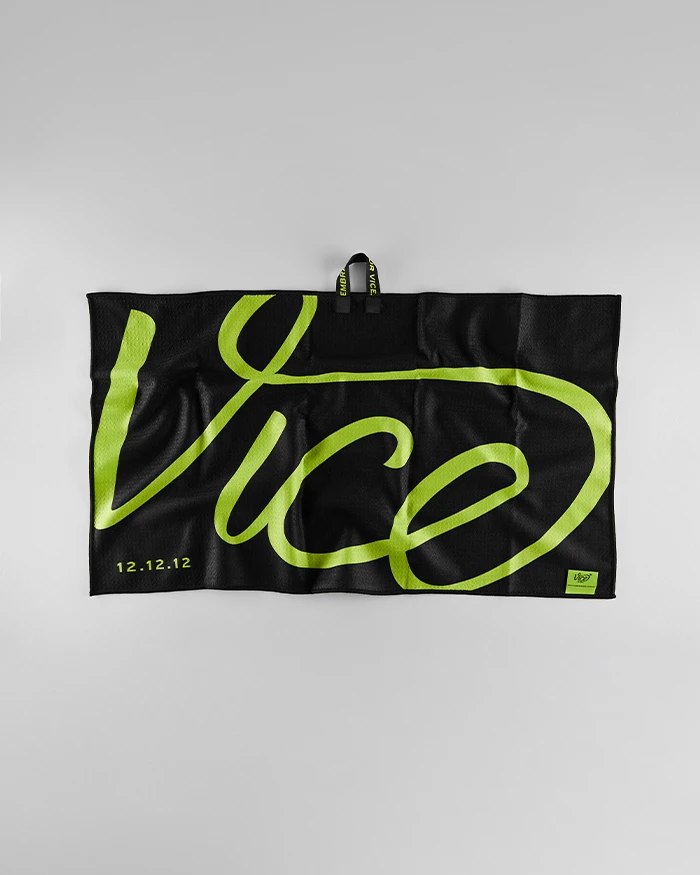 VICE GOLF Towel Contour GC Black Acid Lime slider 1 desktop